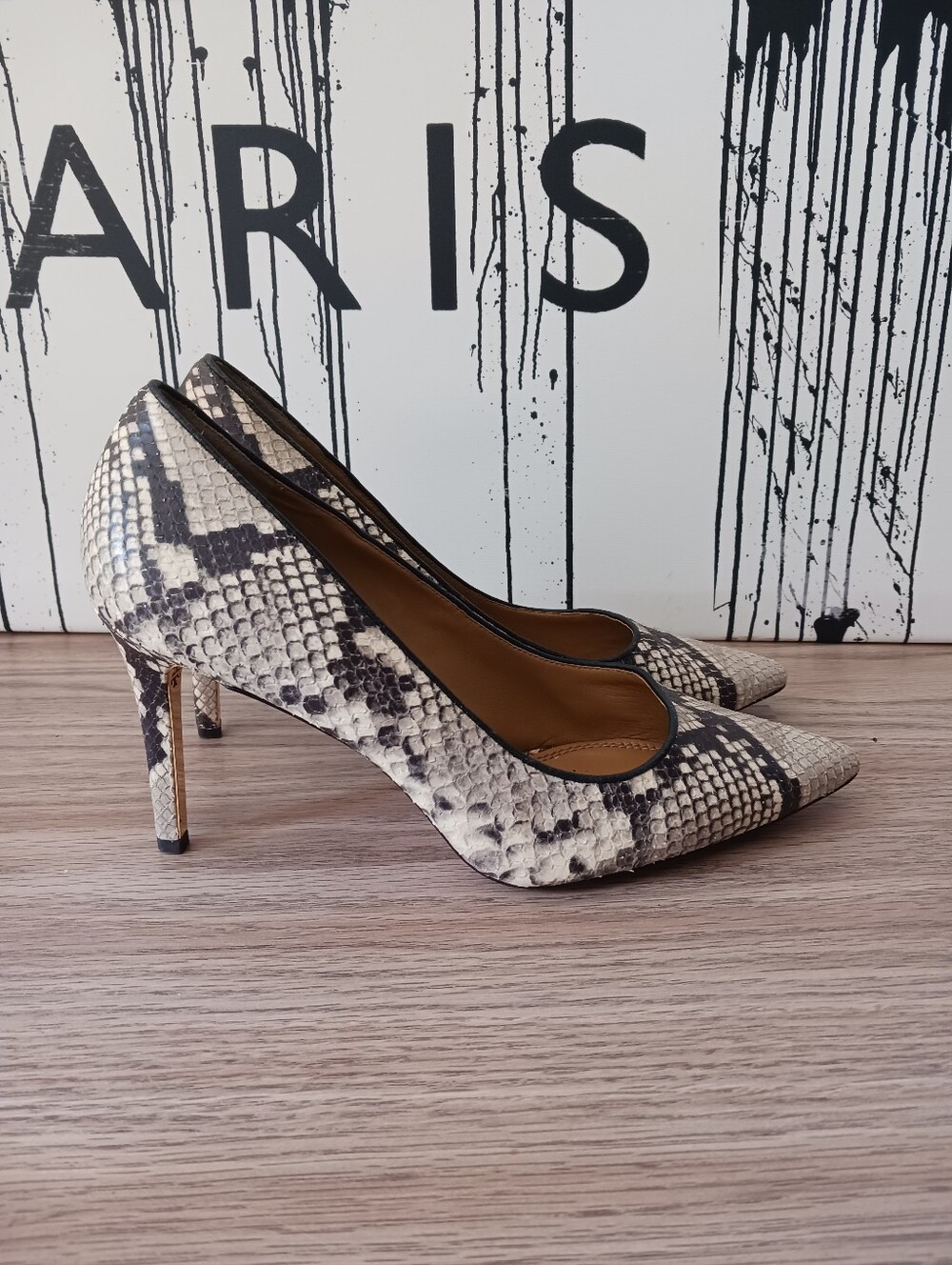 Tory Burch Heels Size 9.5 - Picture 5 of 11